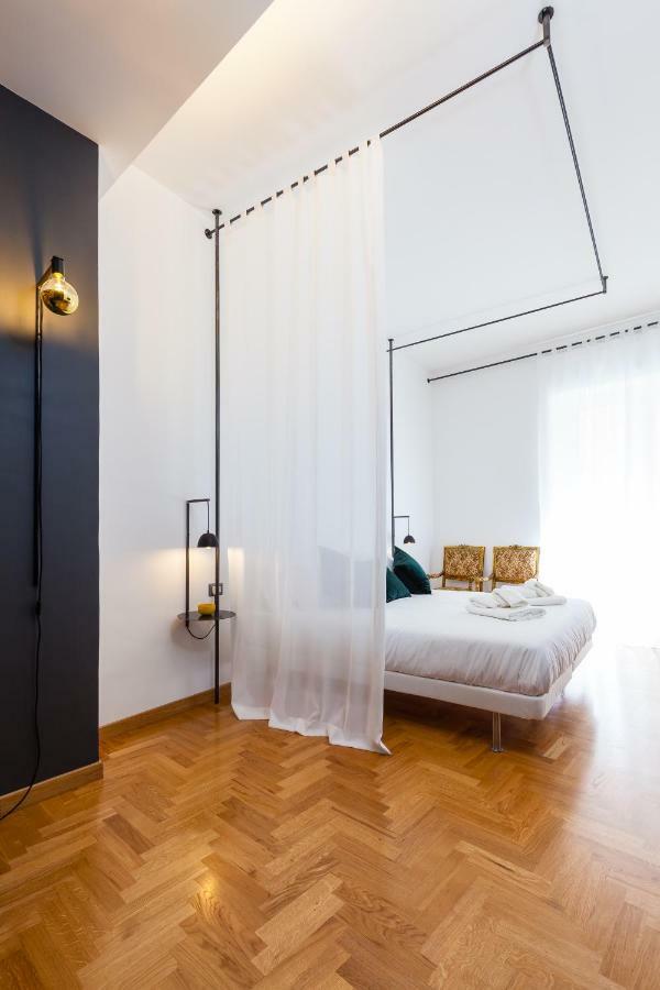 Alma De Toledo Design Home Plebiscito Naples Luaran gambar