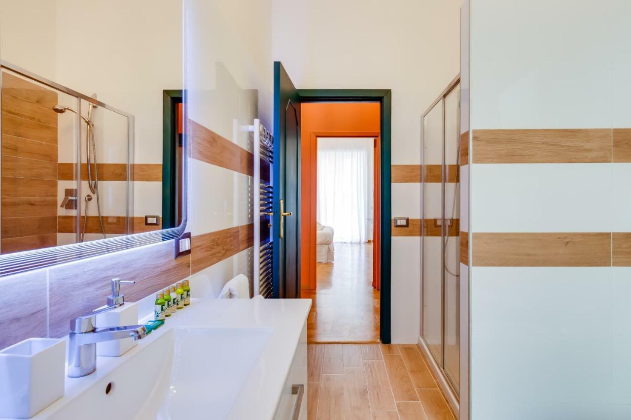 Alma De Toledo Design Home Plebiscito Naples Luaran gambar